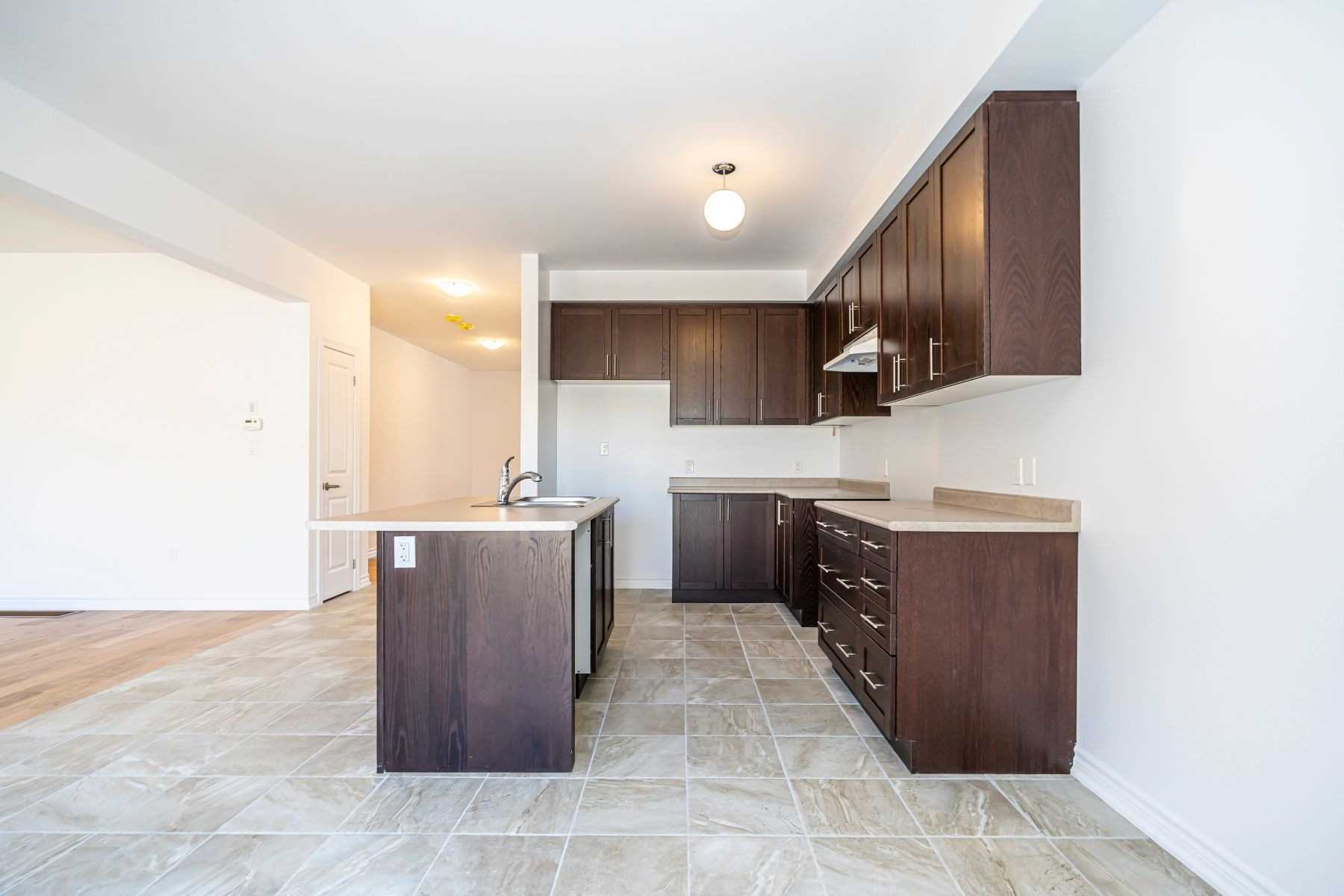 26 Frank Wheeler Ave