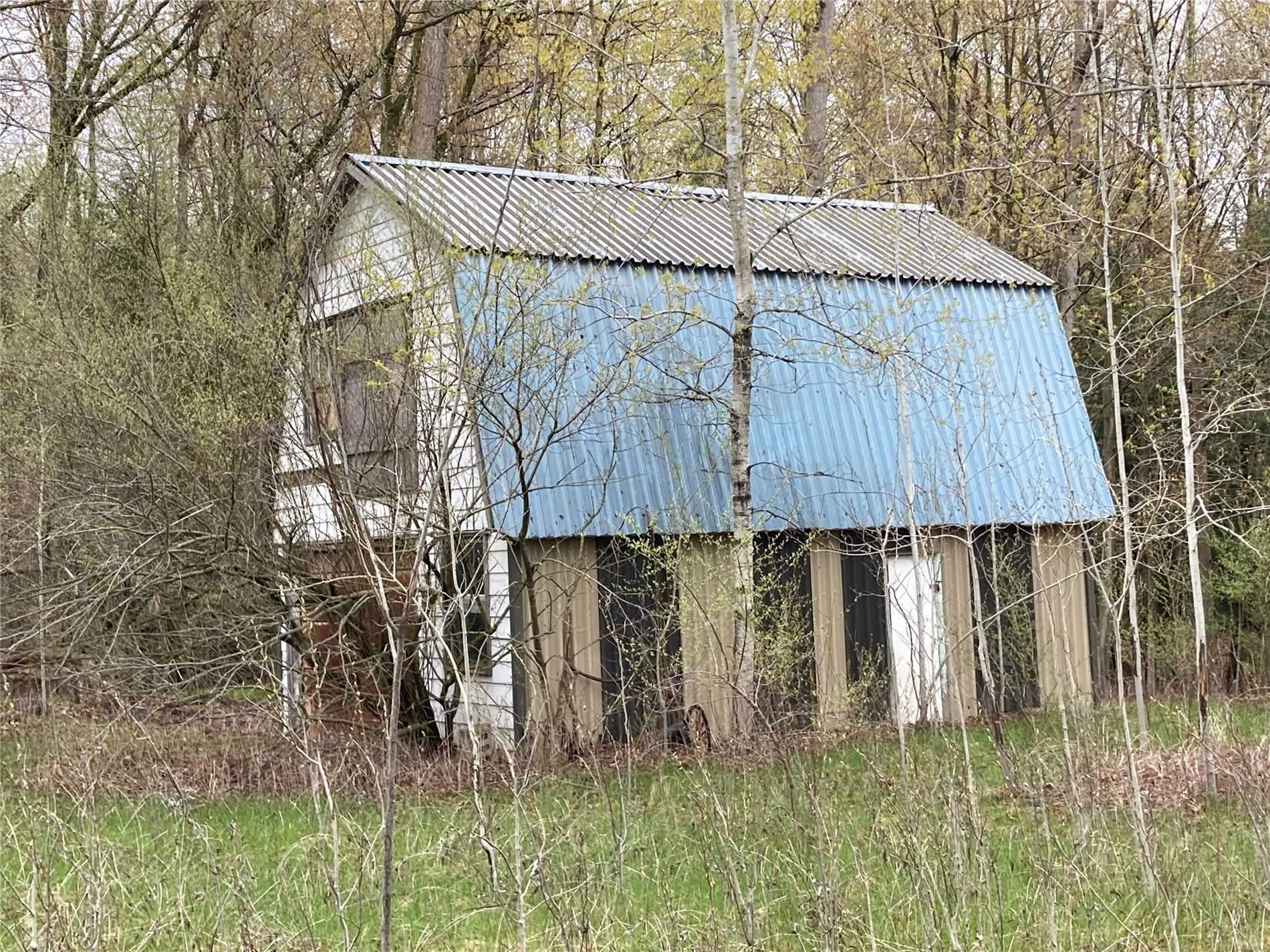 4475 Country Lane
