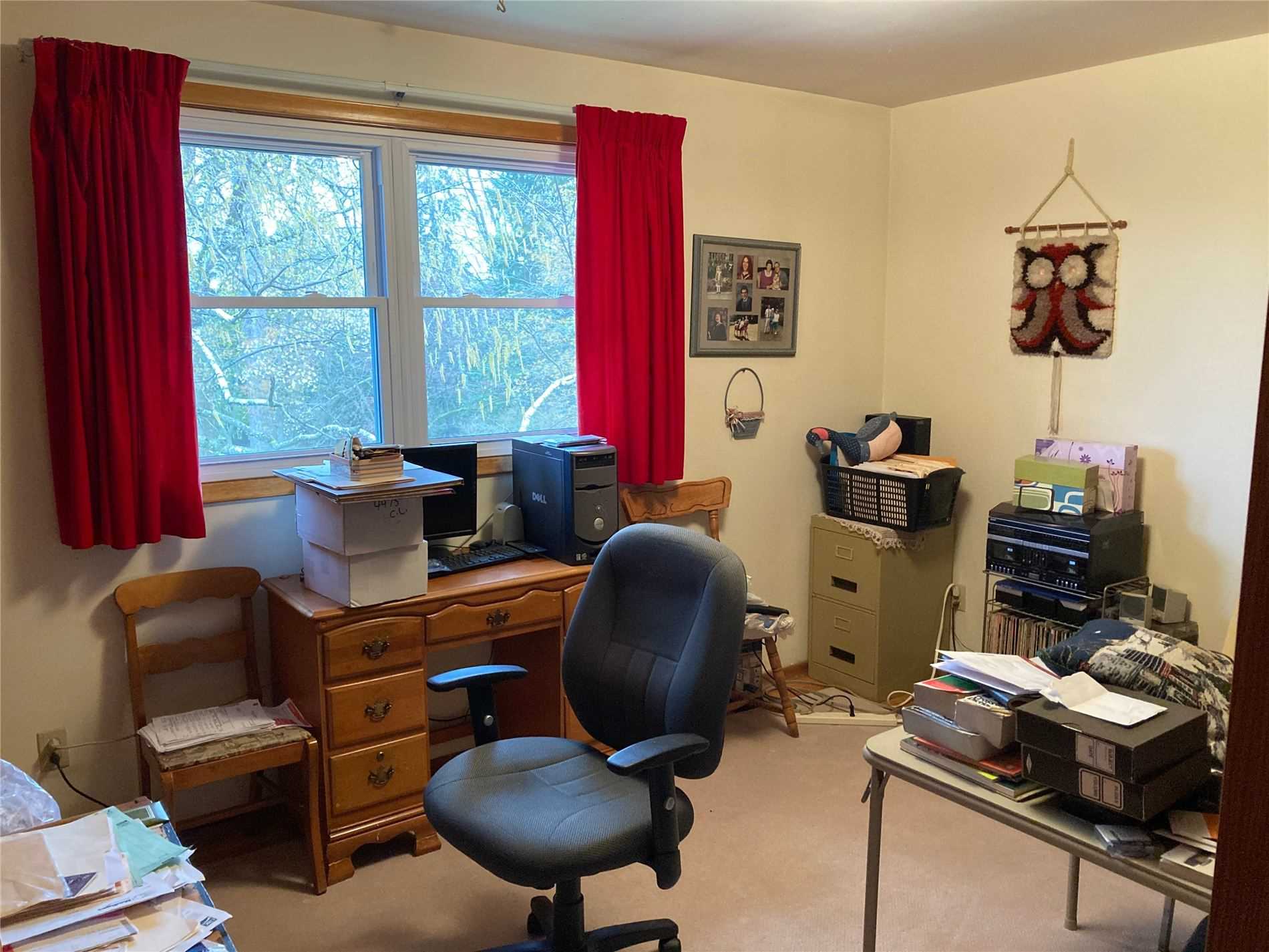 4475 Country Lane