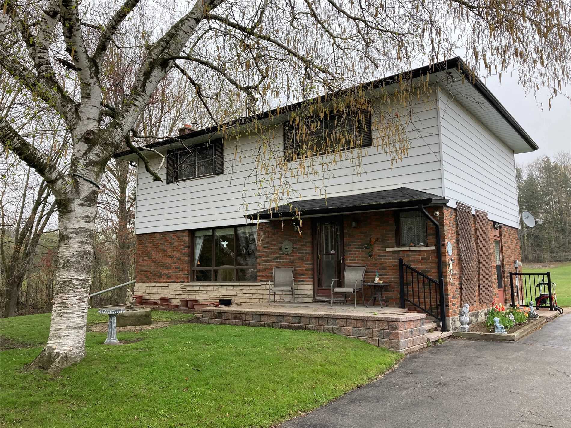 4475 Country Lane