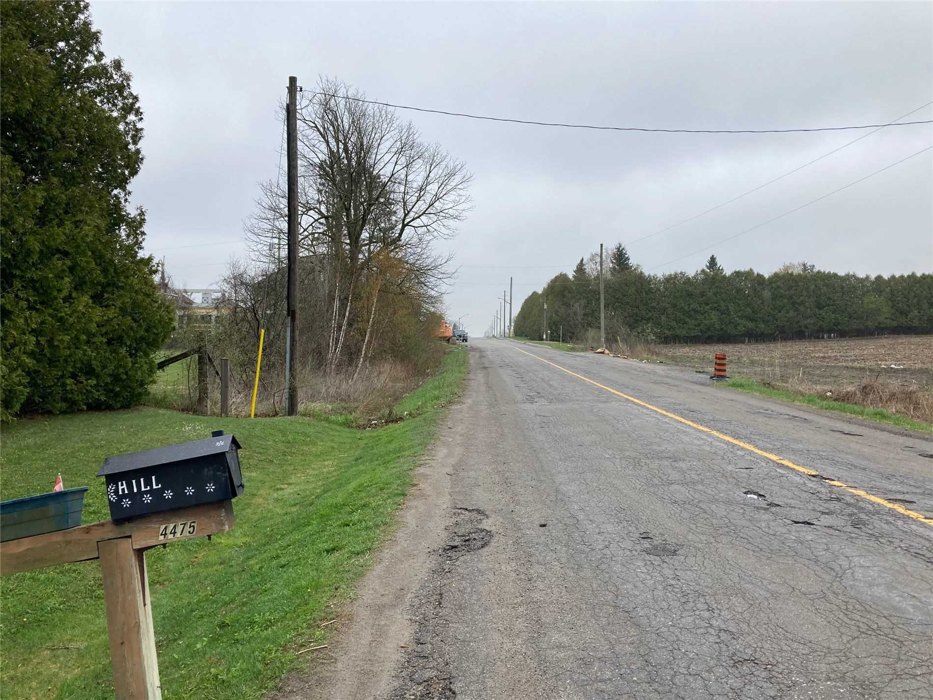 4475 Country Lane