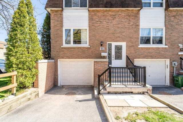 121 Centennial Rd, Toronto