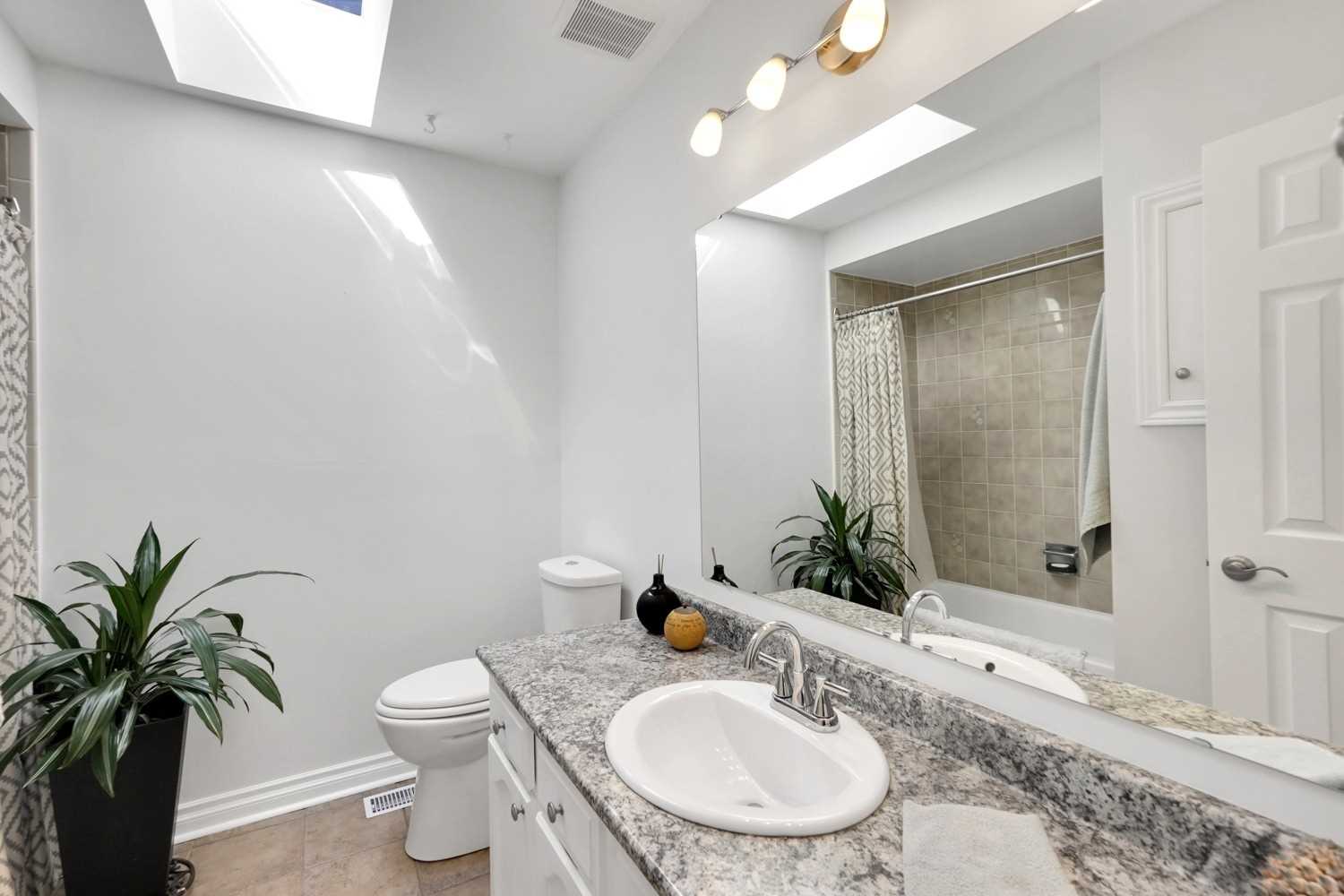 410 Sunset Blvd