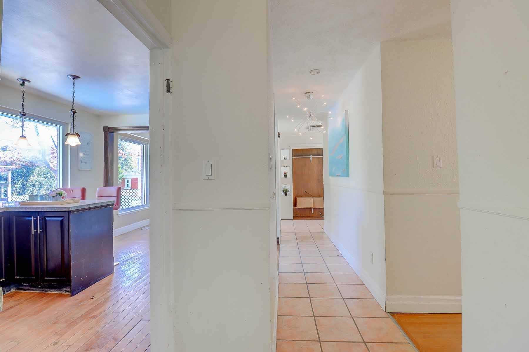 29 Bledlow Manor Dr