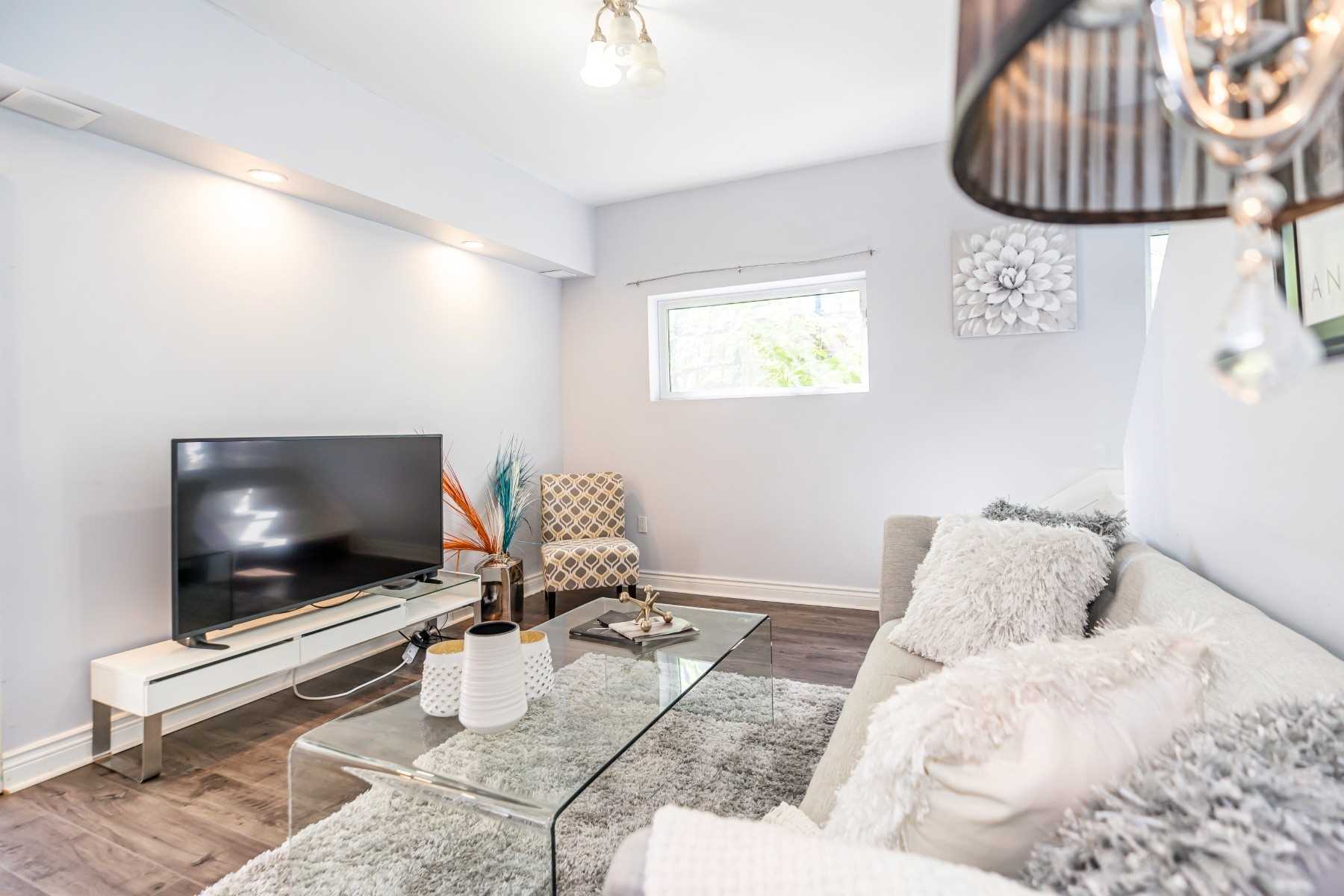 52 Galloway Rd