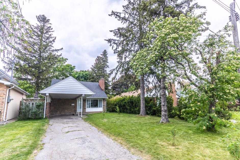 Listing E5250103 - Large Photo # 2