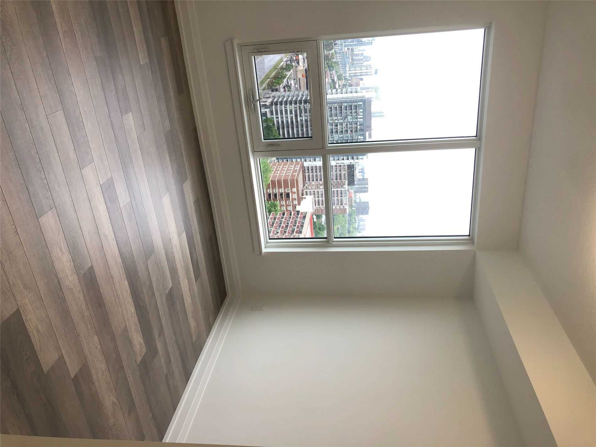 3121 Sheppard Ave E, #2005