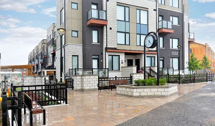 1555 Kingston Rd, #319