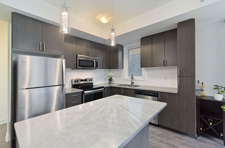 1555 Kingston Rd, #319