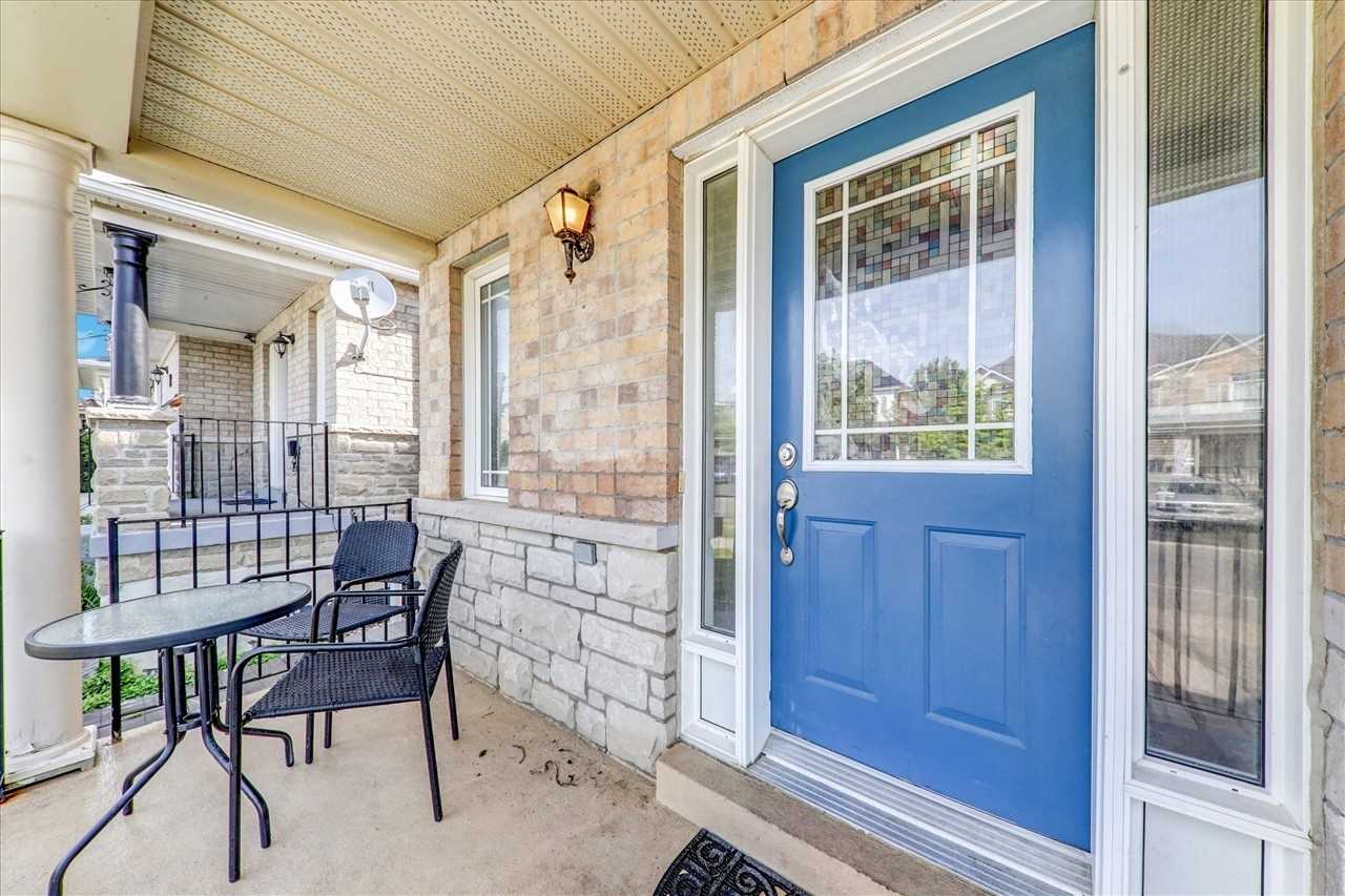 5 Hollier Dr