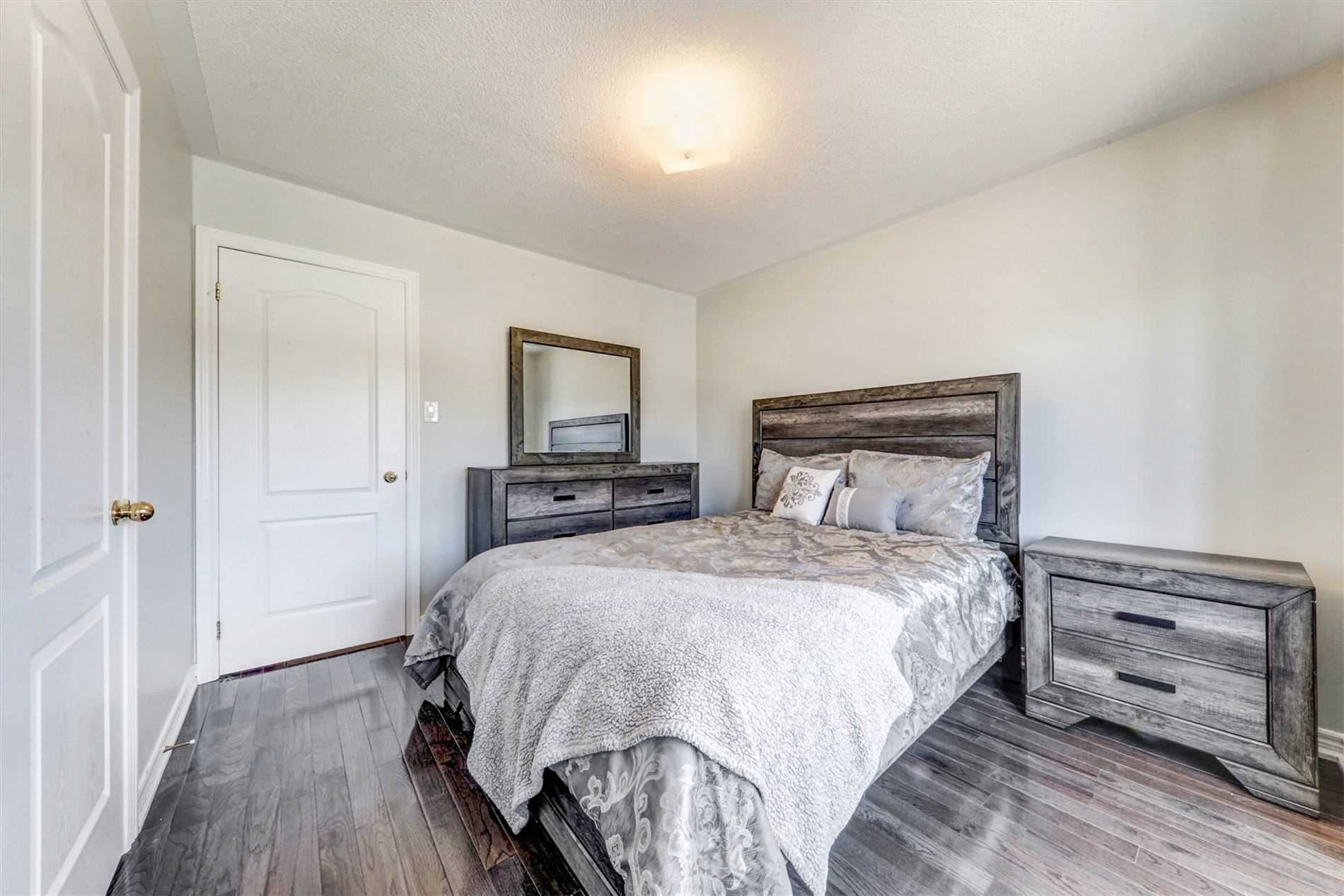 48 Arfield Ave