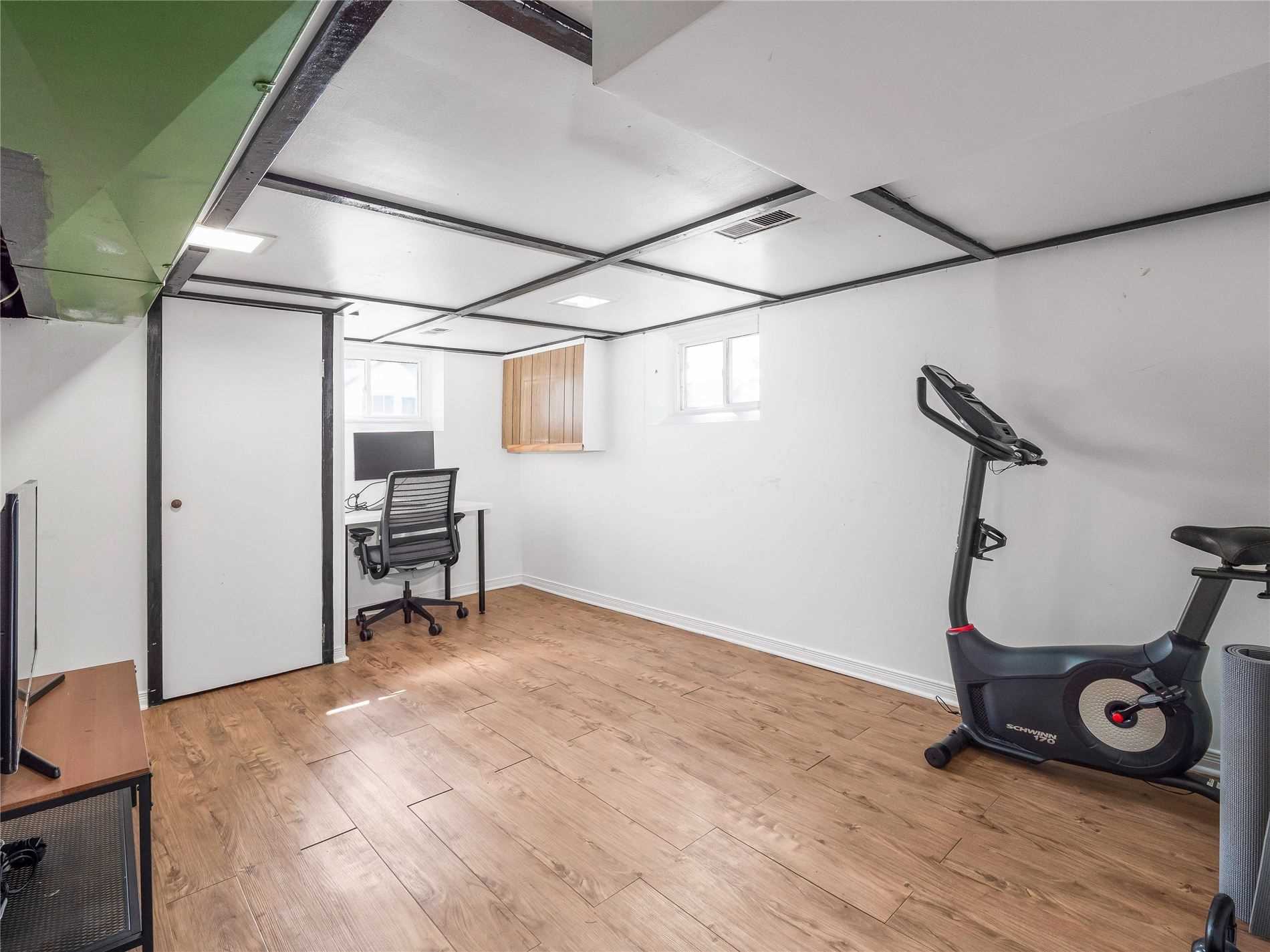 114 Pitt Ave