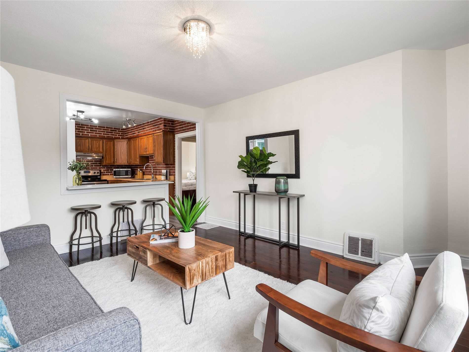 114 Pitt Ave