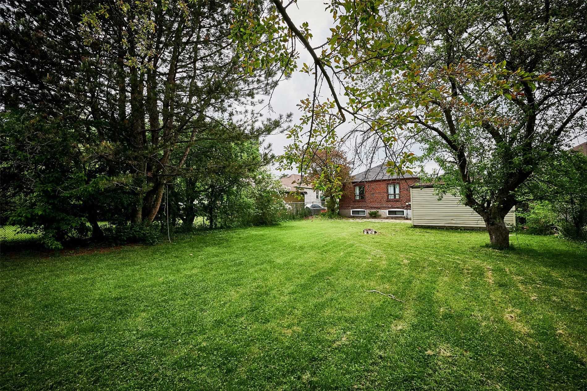 19 Lynvalley Cres