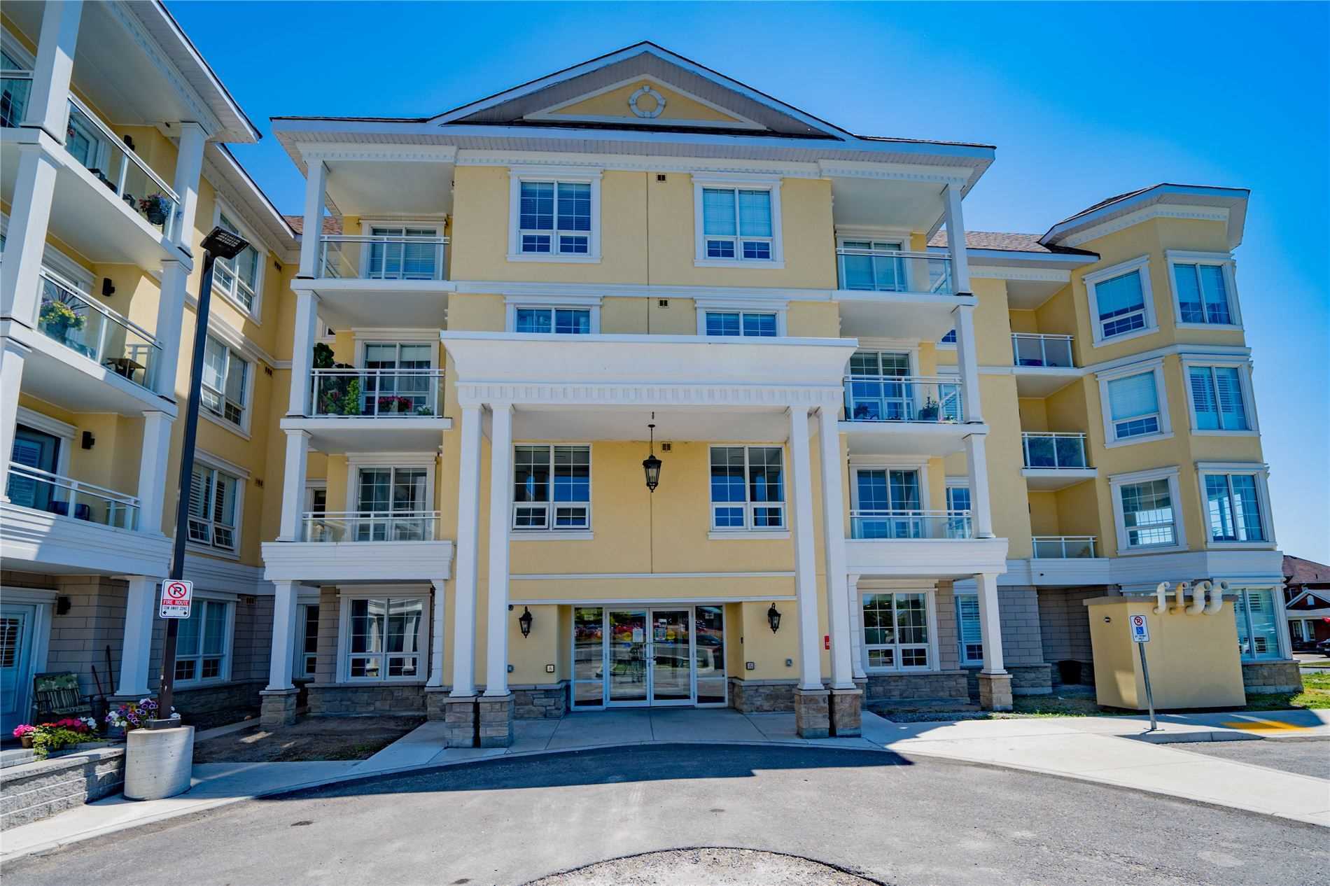 21 Brookhouse Dr, #302