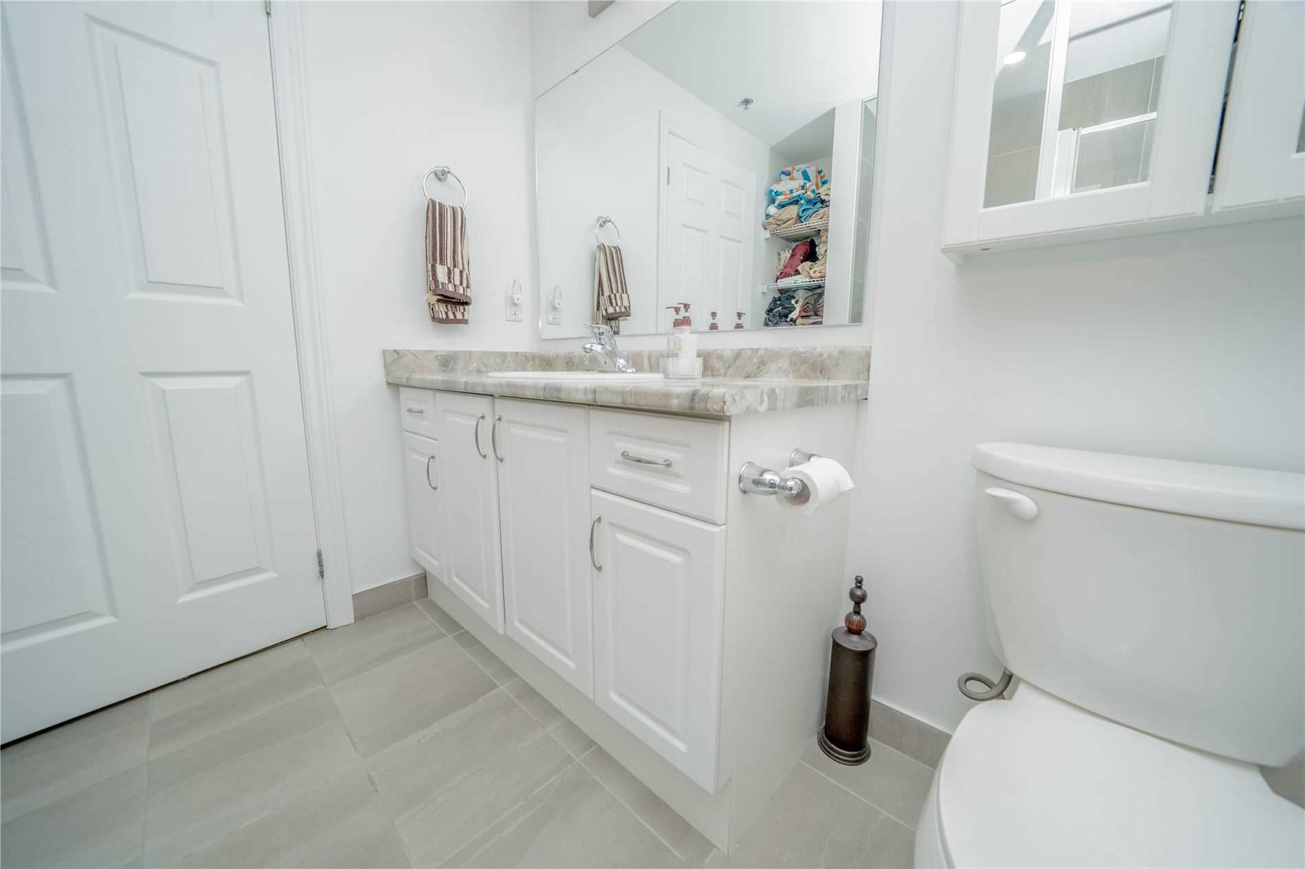 21 Brookhouse Dr, #302