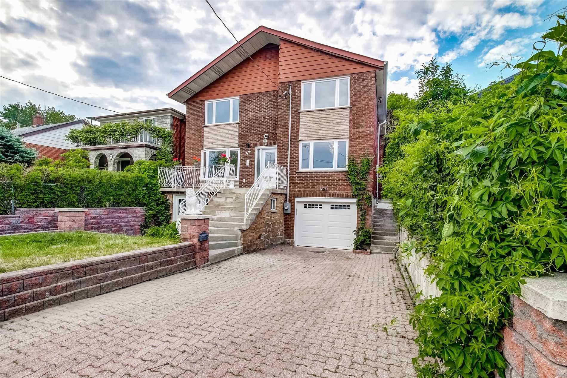 44 Malta St