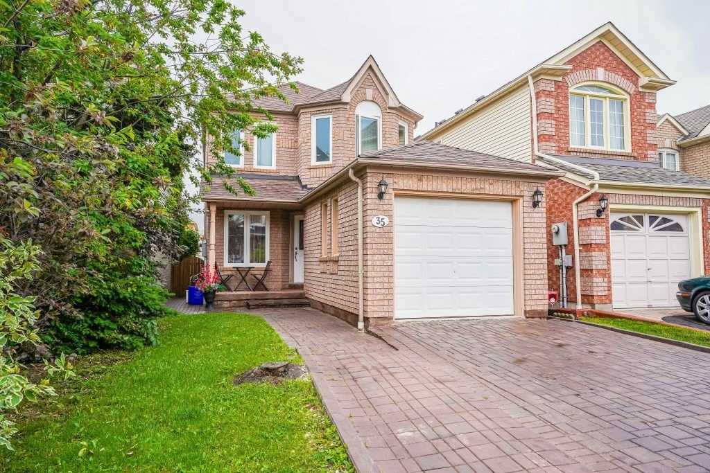 35 Lax Ave