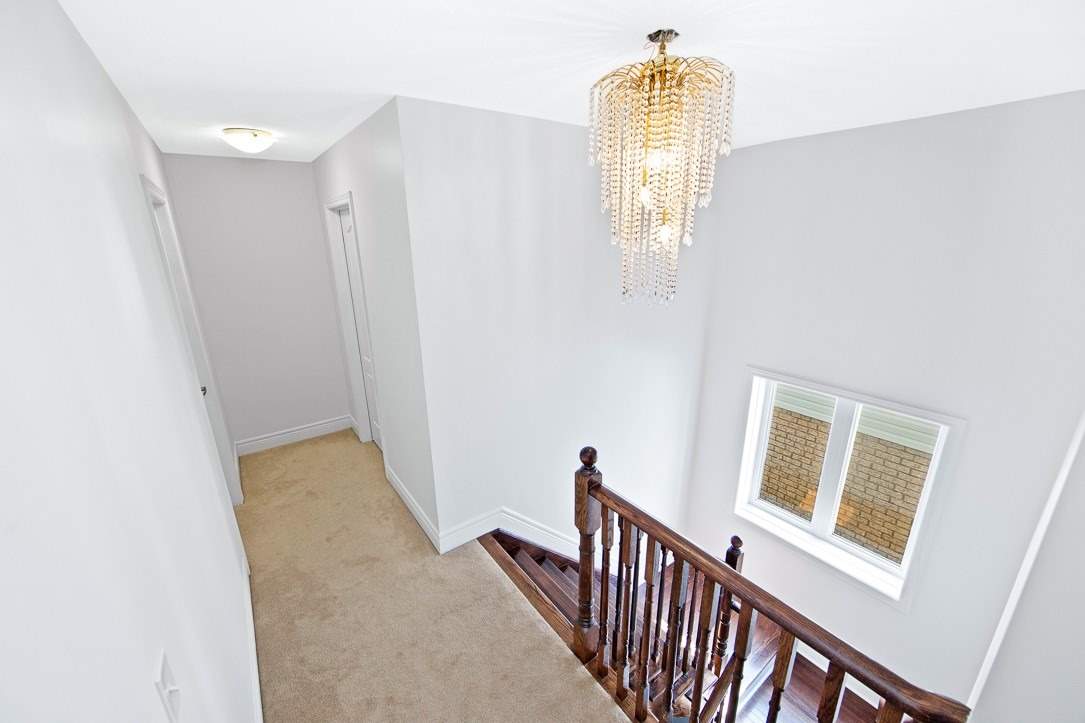 181 Bathgate Cres