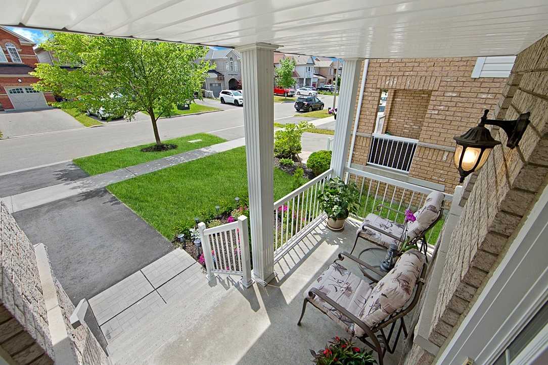 181 Bathgate Cres