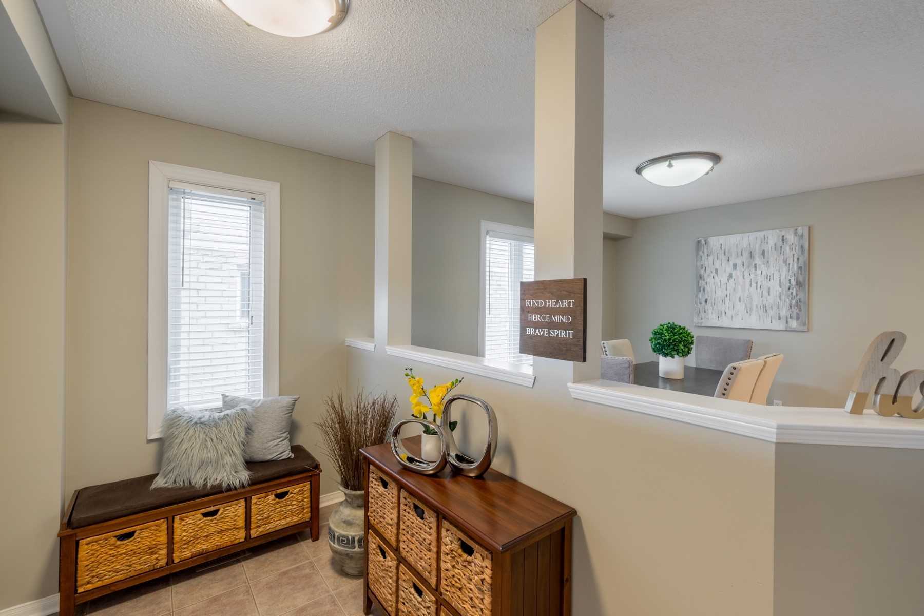54 Sprucewood Cres