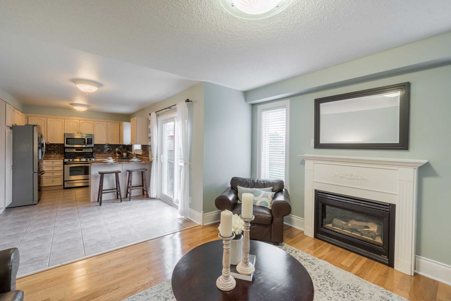 54 Sprucewood Cres