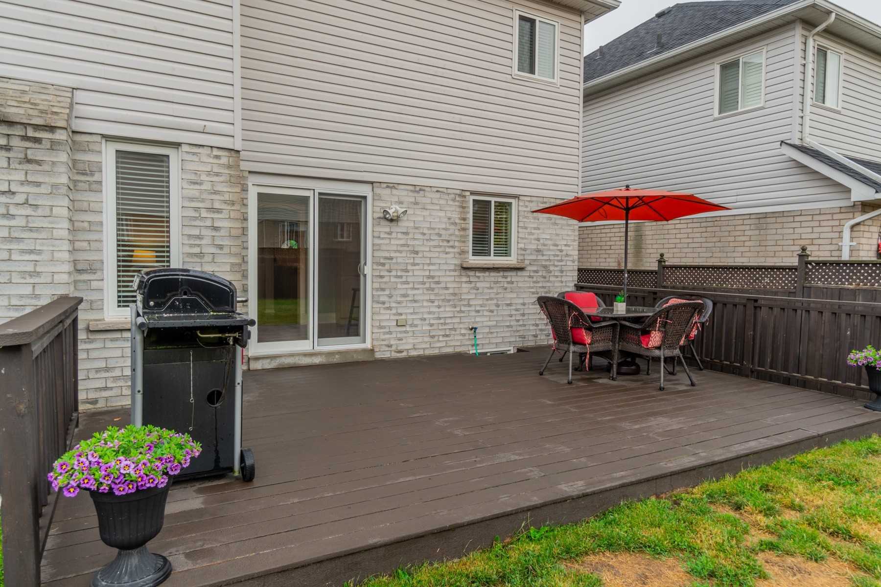 54 Sprucewood Cres