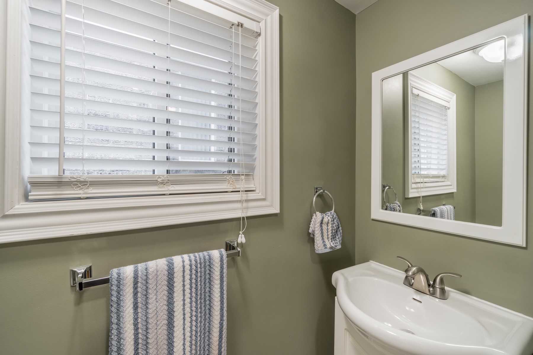 54 Sprucewood Cres