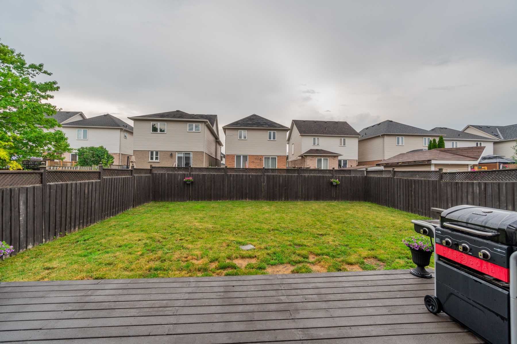 54 Sprucewood Cres