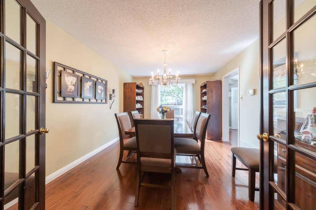 2388 Wildwood Cres