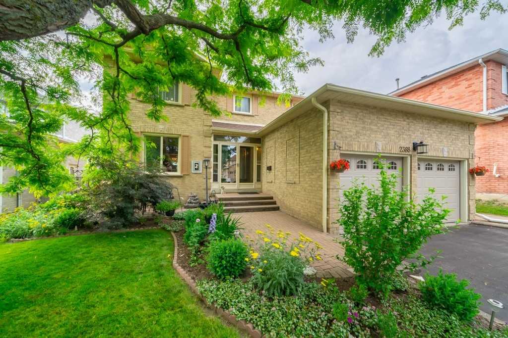 2388 Wildwood Cres