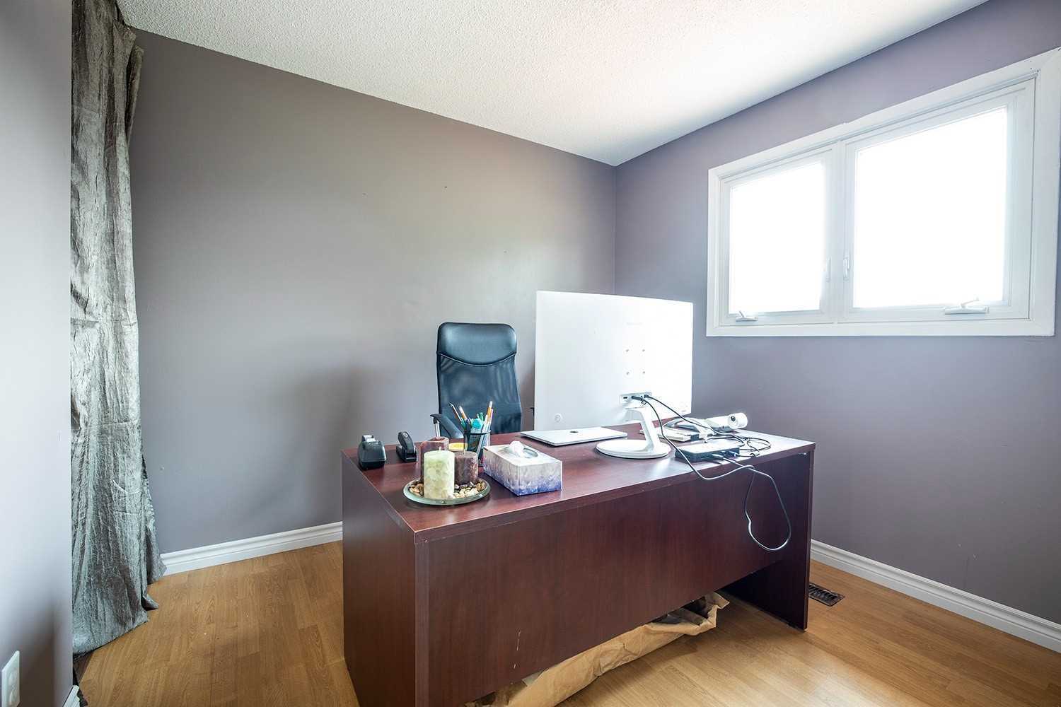 81 Doreen Cres