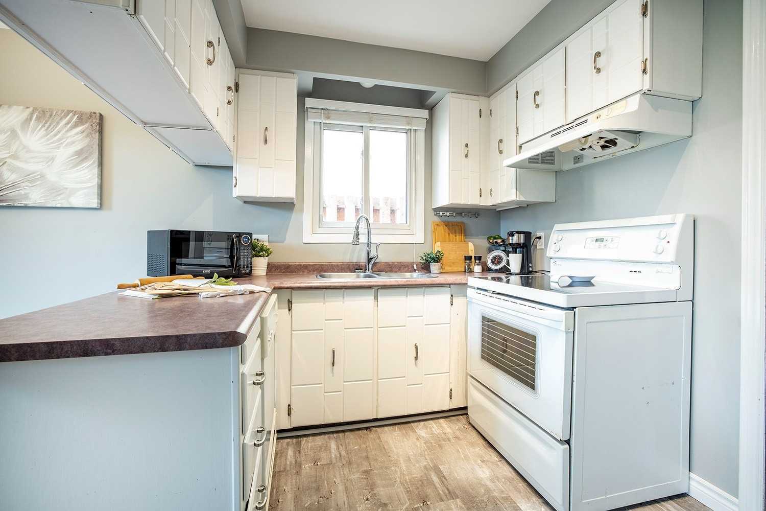 81 Doreen Cres