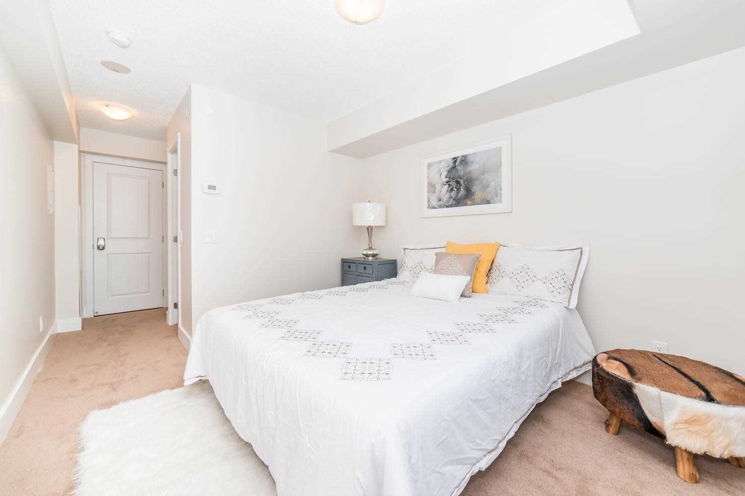 1215 Bayly St, #203