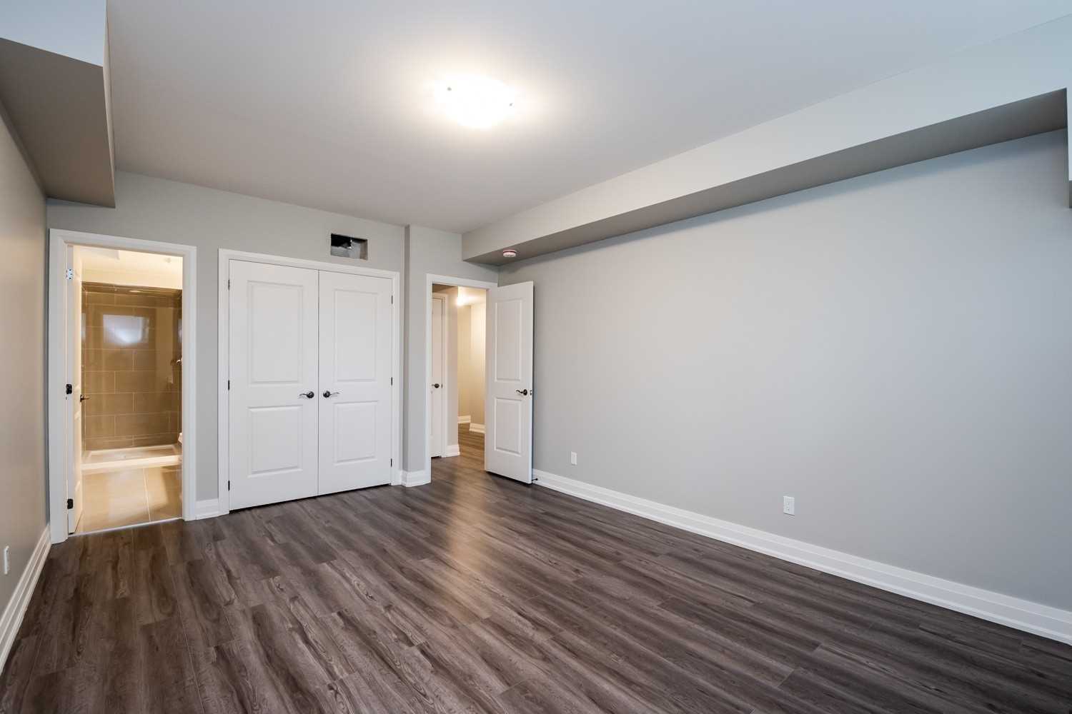 16024 Simcoe St, #Lower