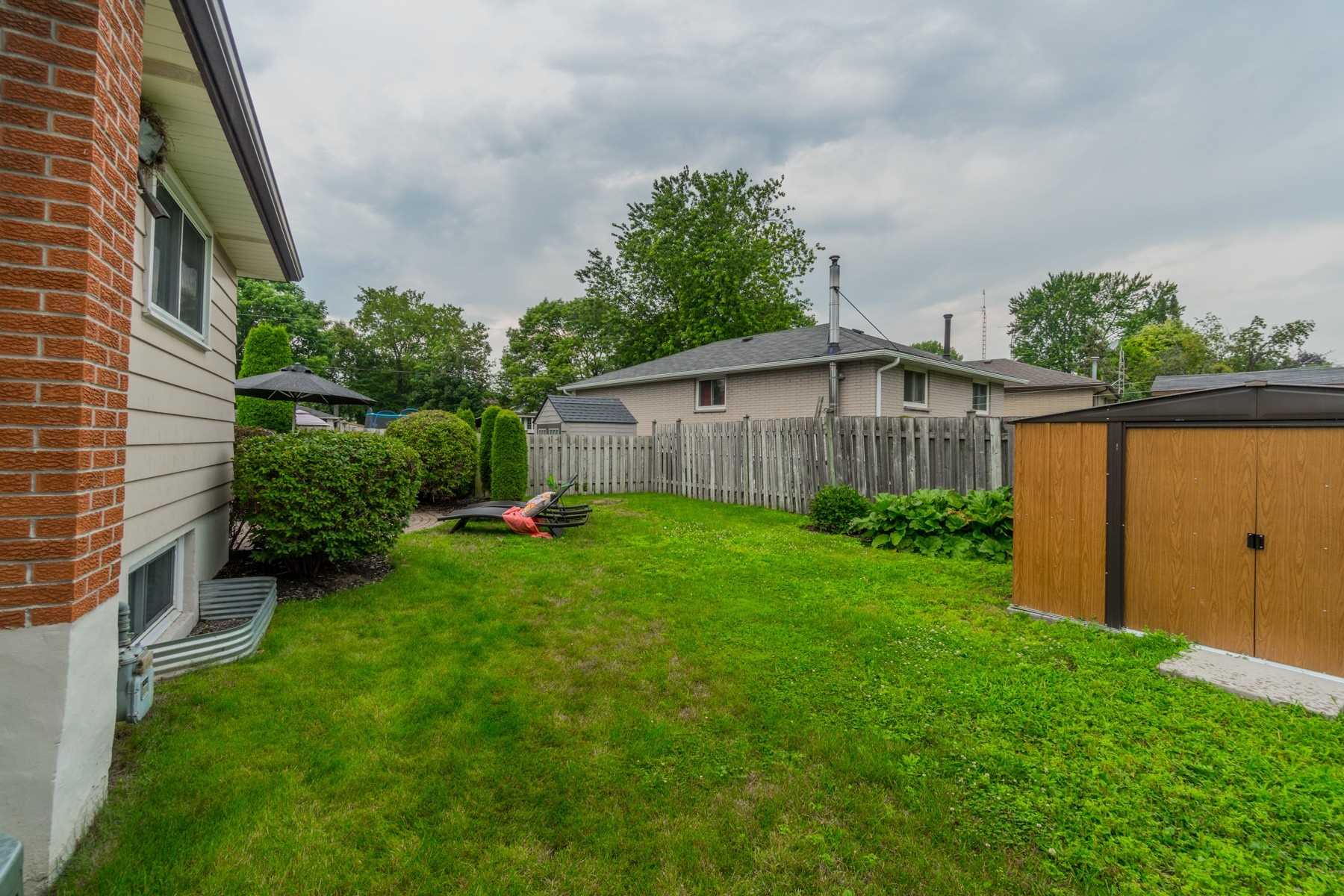756 Ascot Ave