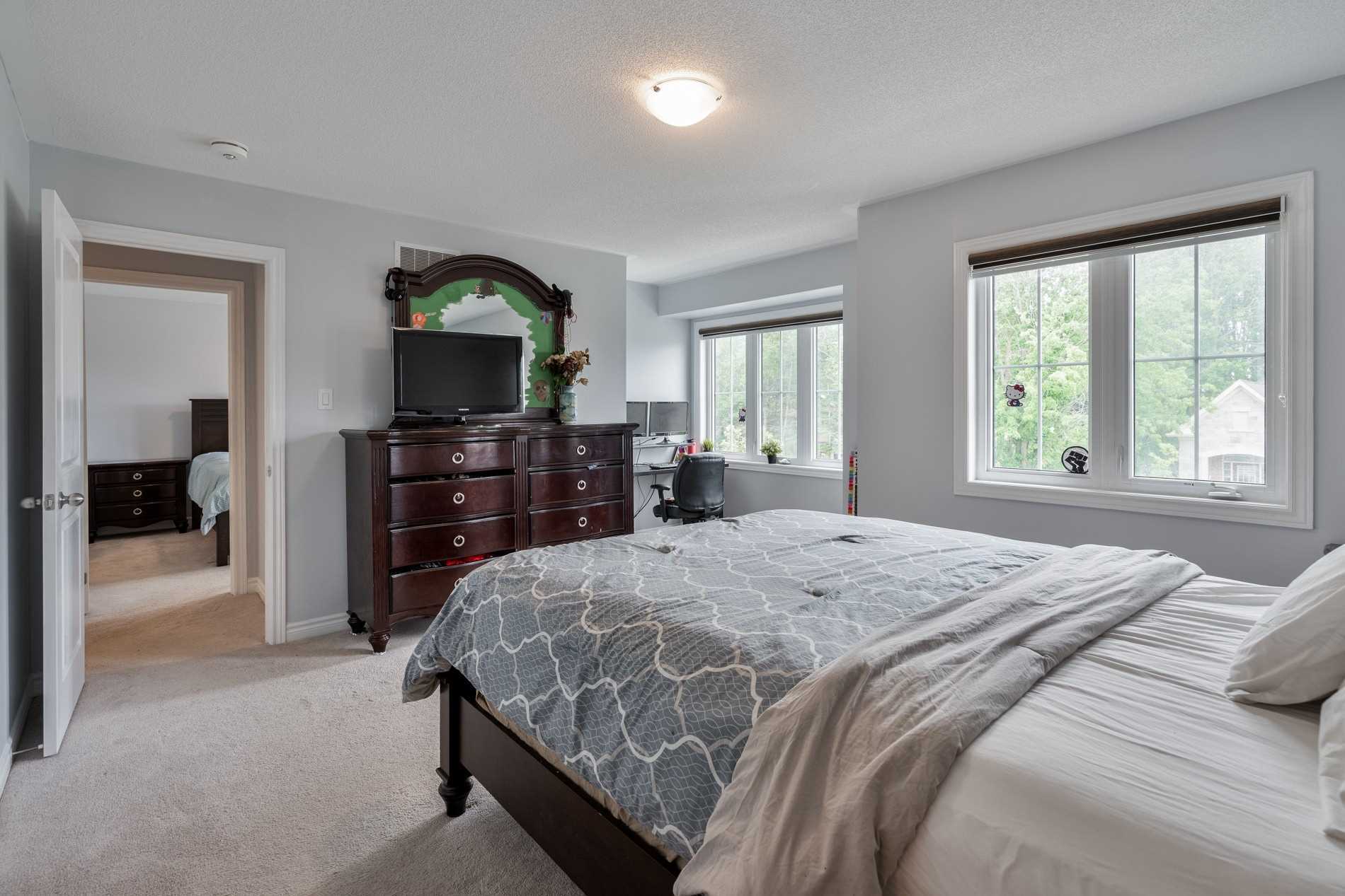 267 Lyle Dr