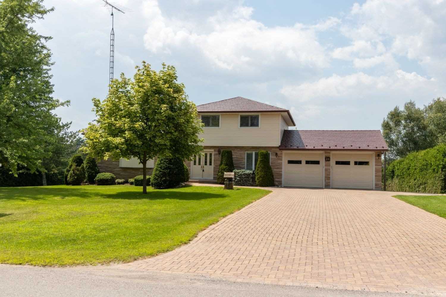 24 Hillside Dr