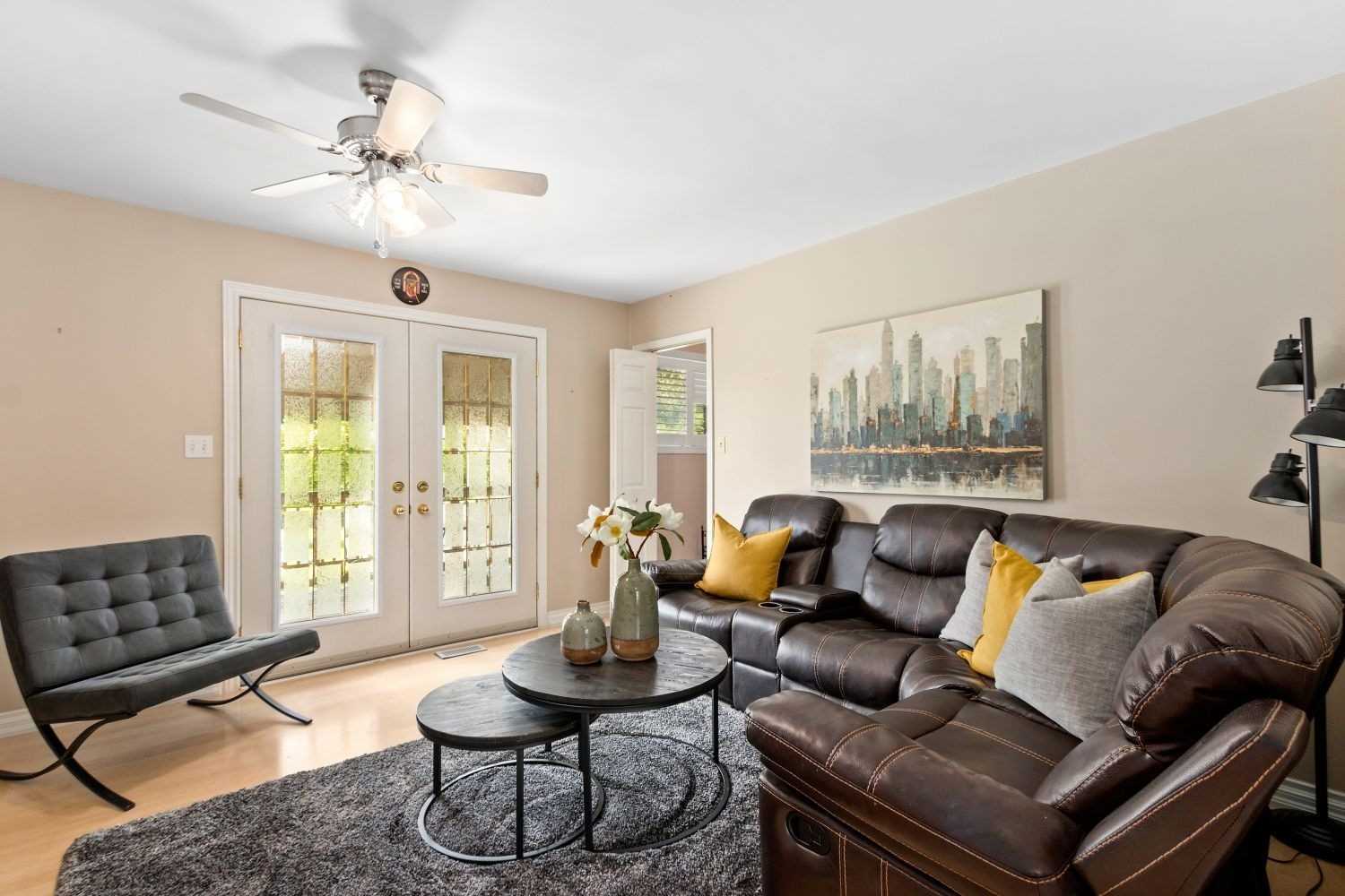 24 Hillside Dr