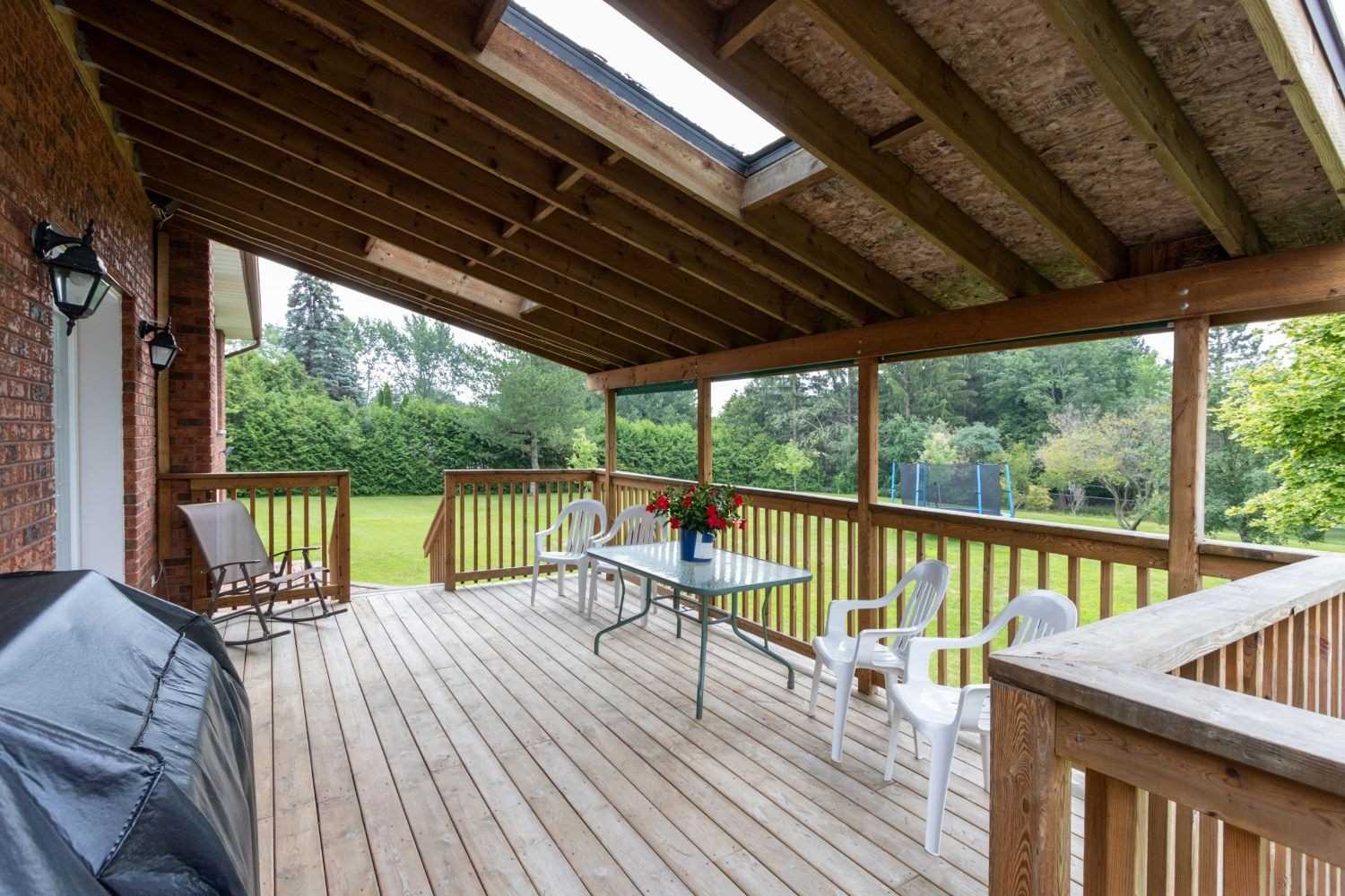 24 Hillside Dr