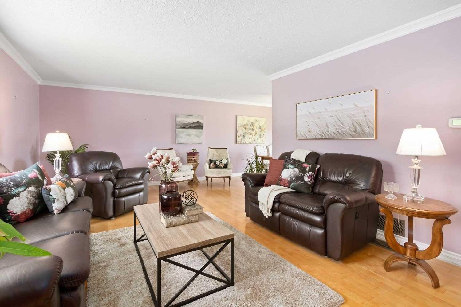 24 Hillside Dr