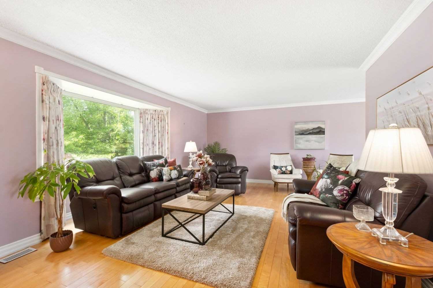 24 Hillside Dr