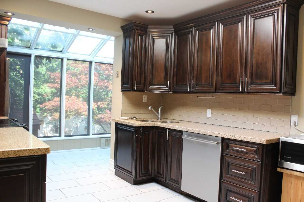 189 Courcelette Rd