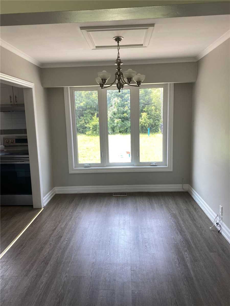 240 Markham Rd, #Main
