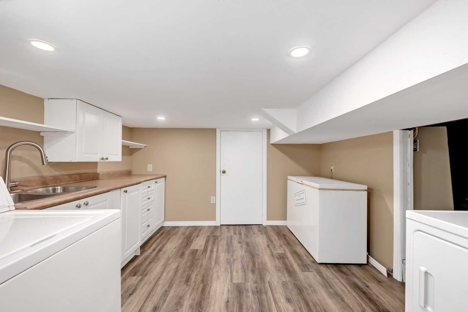 408 Century St