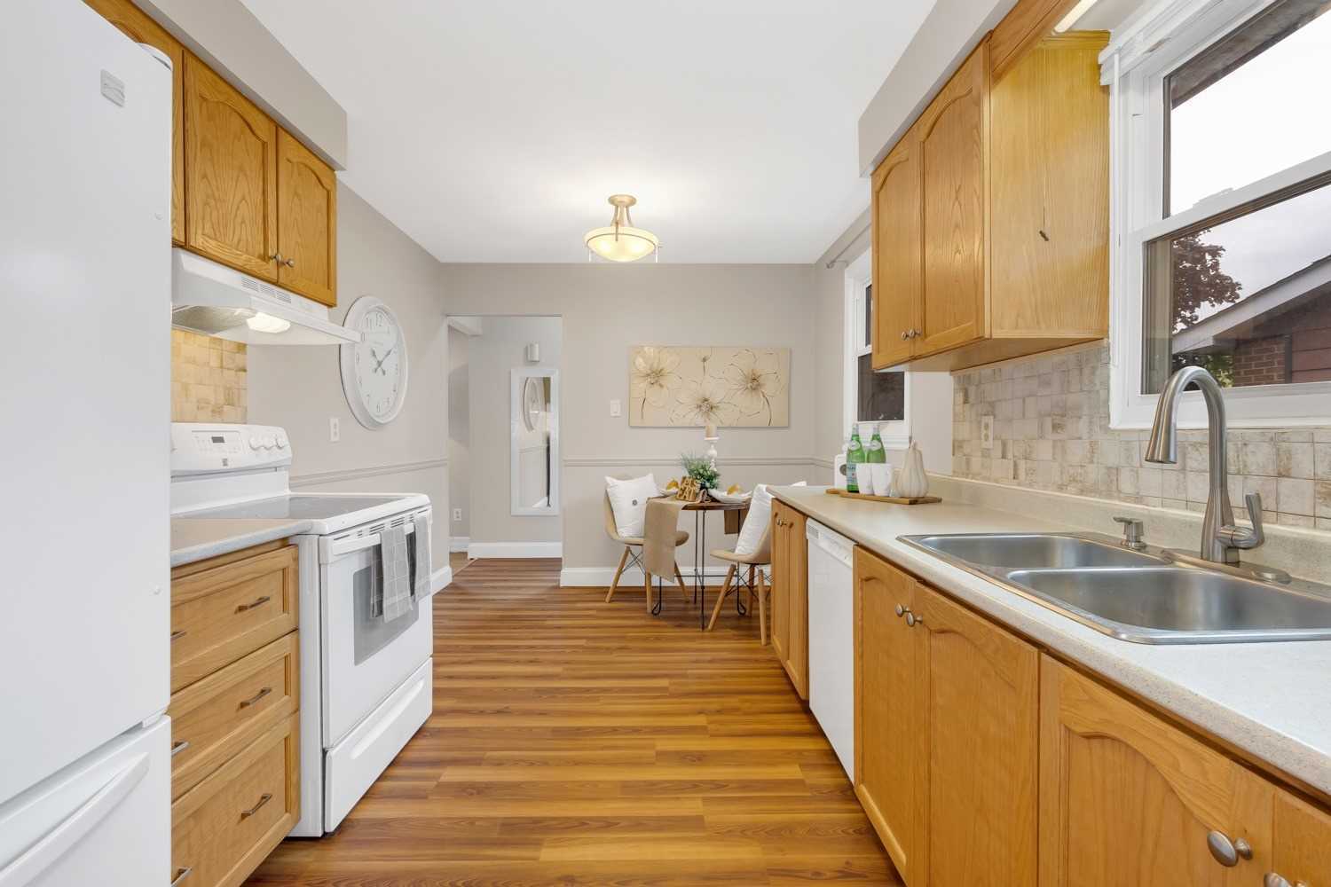 408 Century St