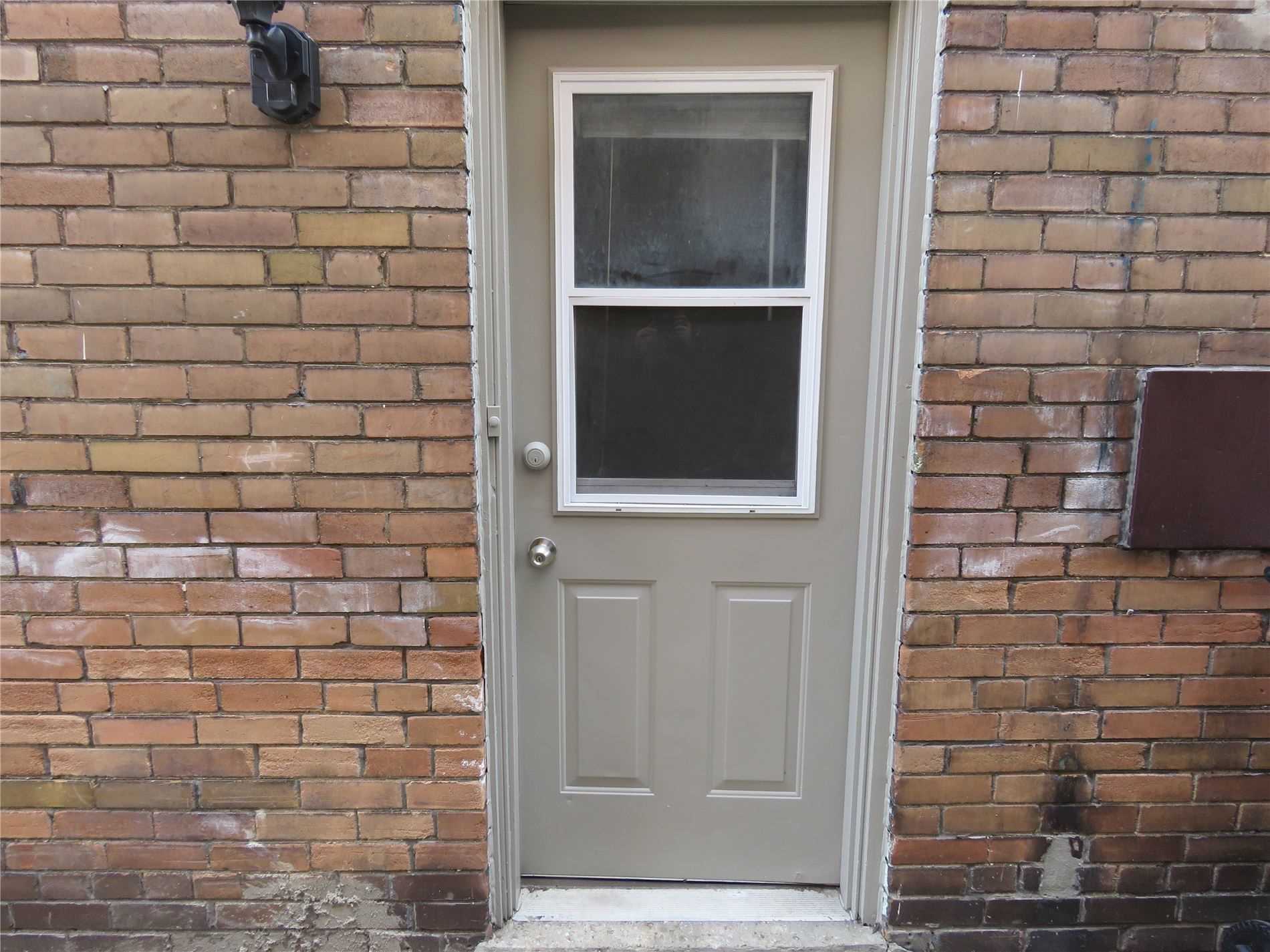 14 Glebemount Ave, #Lower