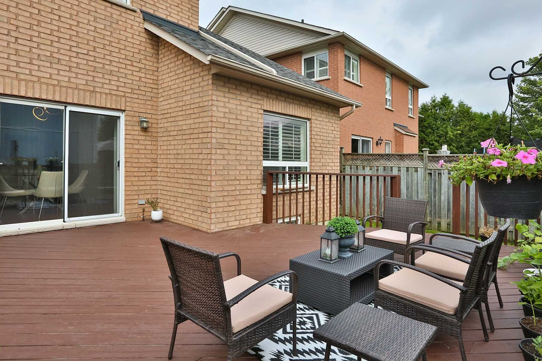 52 Wessex Dr