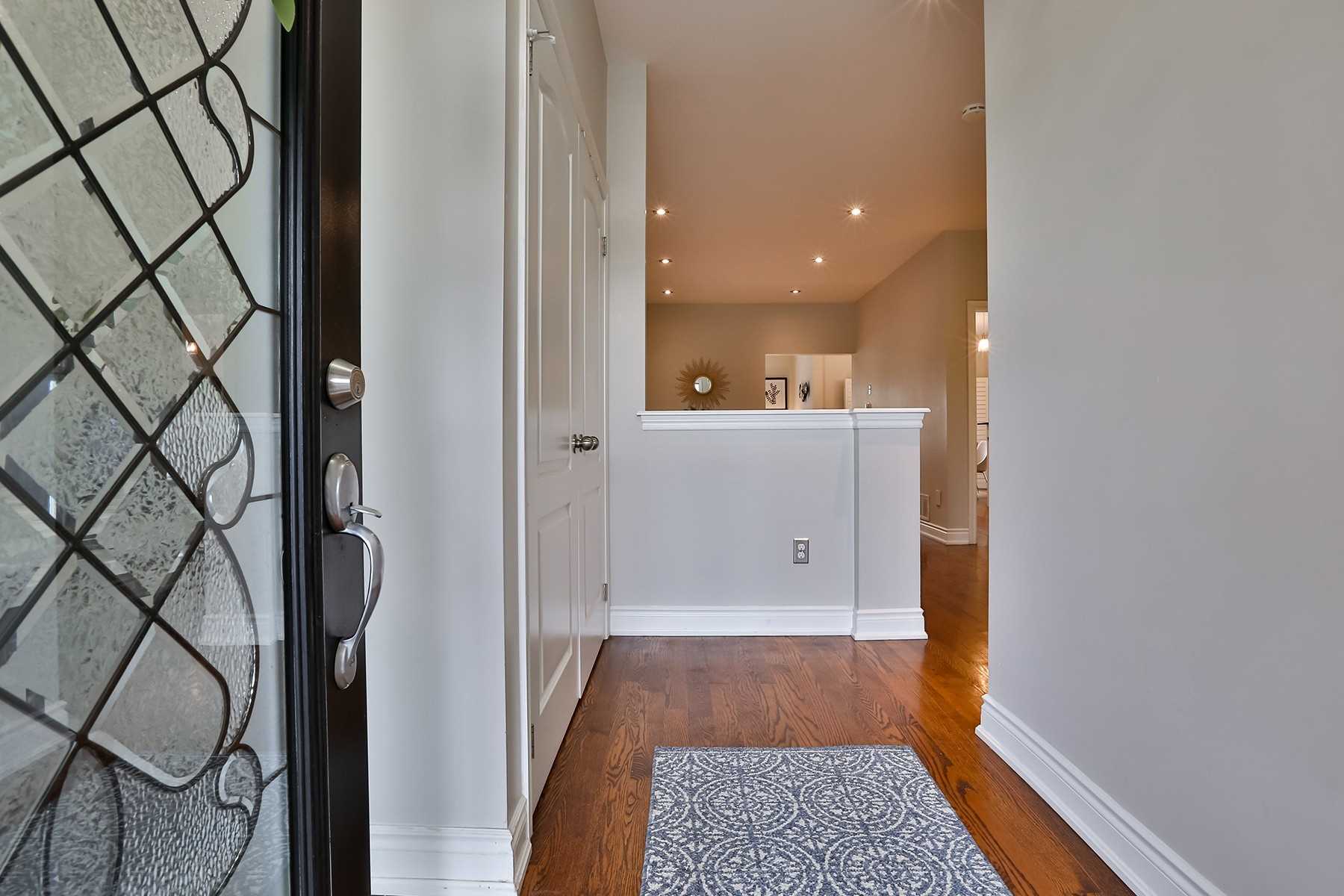 52 Wessex Dr