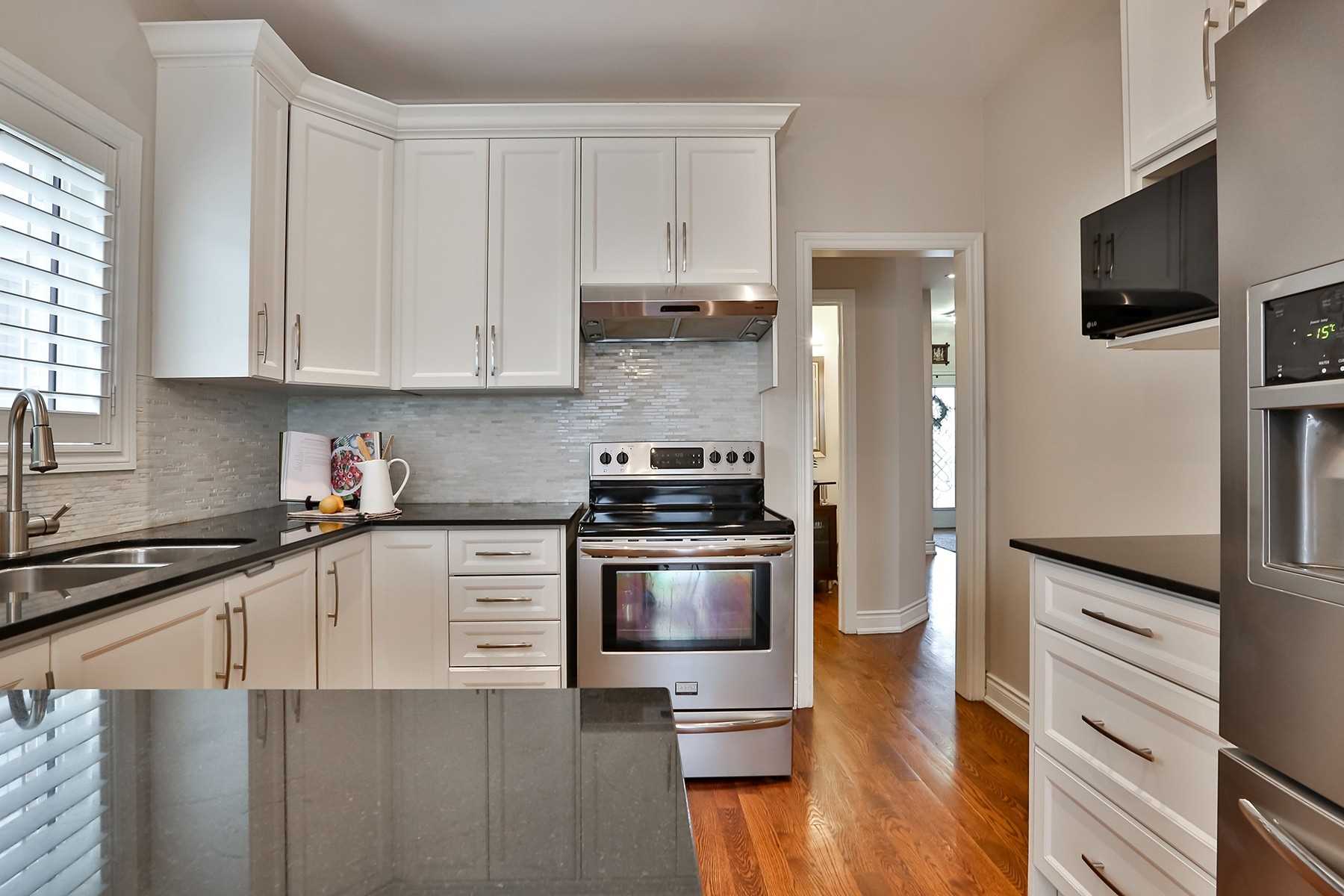 52 Wessex Dr